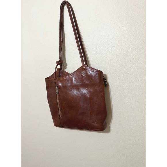 Italyleatherit Italian Made Leather Convertible Backpack Shoulder Bag - Picture 6 of 16